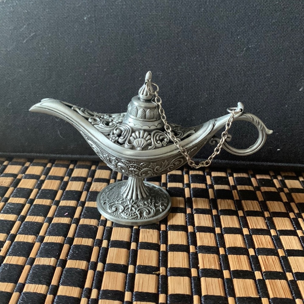 Genie lamp